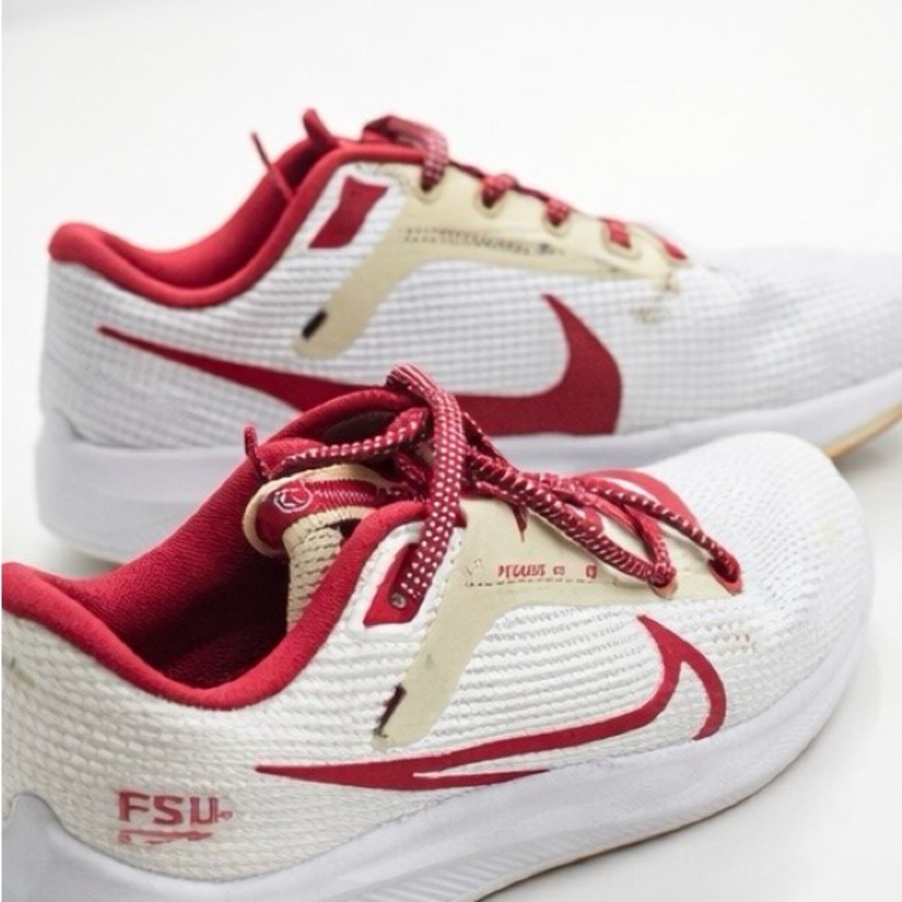 Nike Crimson and Cream Athletic Shoes